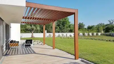 pergola en bois rustique